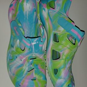 Women's colorful size 9 "crocs"